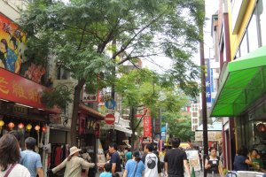 Main street of Yokohama Chinatown