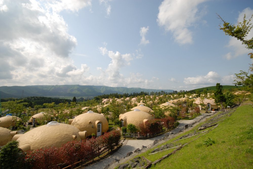 Dome shaped hotels
