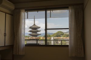 A room with a view at Higashiyama-so Ryokan Kiyomizu.Waking to see Yasaka Pagoda each morning is such a pleasure