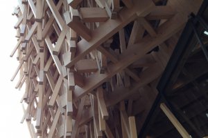 The exhibition explores Kengo Kuma's architecture from a unique perspective