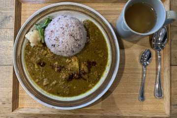 Spicy Chicken Curry with Hot Ginger Tea