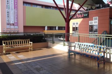 <p>Even the benches are cheery and colorful</p>