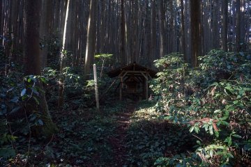 Katsuragi 28 Shuku Kyozuka Trail