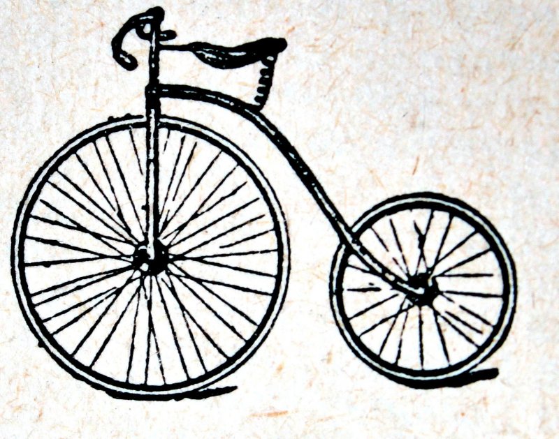 Bicycles have inspired a range of artworks, and an event at the Tokushima Modern Art Museum explores a variety of them