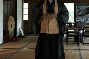 Abbot of the temple: Mr. Tomi Nishiyama
