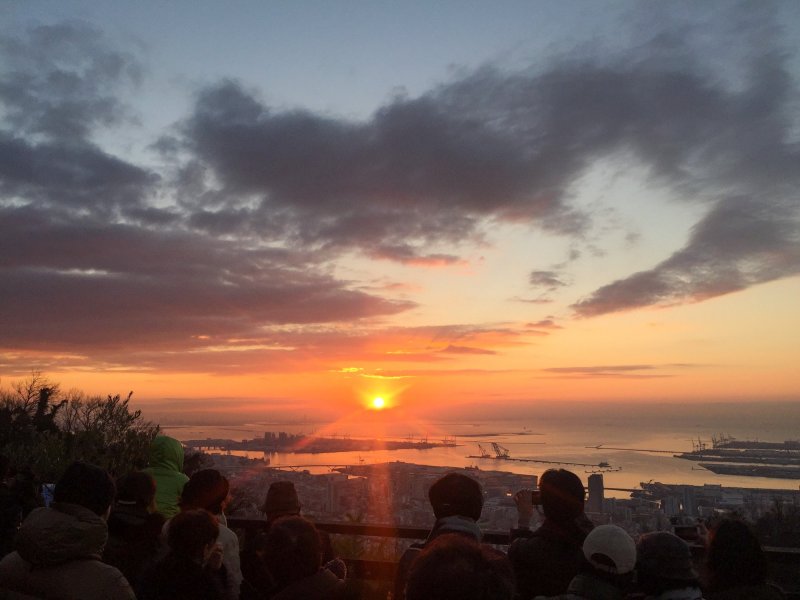 The first sunrise from Kobe Nunobiki Herb Gardens in a previous year