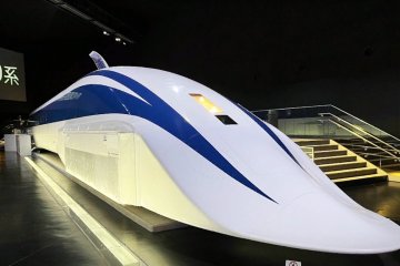 Скоростной поезд будущего 