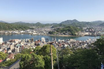 A view of the Onomichi Channel and Mukaishima Island from the main hall of Senkoji Temple