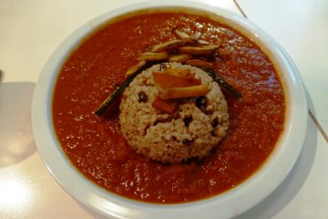 Spicy tomato curry
