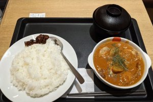 Обед с японским карри