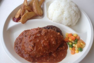 <p>The hamburger steak set is available with a choice of marinara meat sauce (shown here) or with brown, barbecue or chili sauces</p>