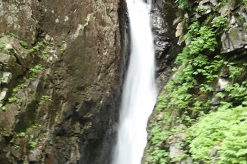 Nishi Kuro Falls