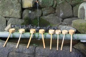 Water fountain, Isonokami shrine