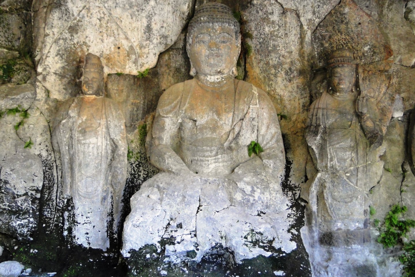 Buddha statues carved into the cliffs outside Usuki town