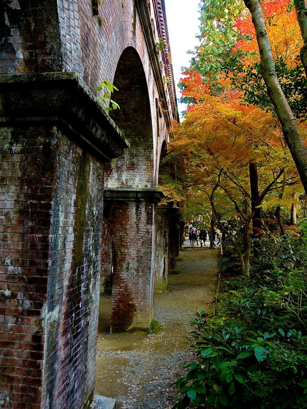 Suiro-kaku Bridge in Nanzen-ji Temple
