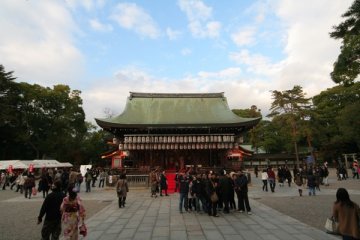 八坂神社來過兩次，每次都有很多遊客，香火鼎盛。