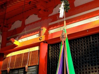 Một ngôi đền màu sắc