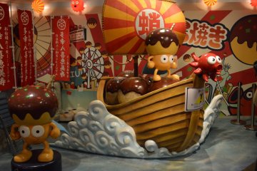 <p>The cute little mascots of the Takoyaki Museum.&nbsp;</p>