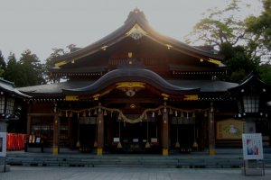The main shrine of Takekoma&nbsp;Inari at sunset. The best time to view the shrine is in the early evening during March/April.