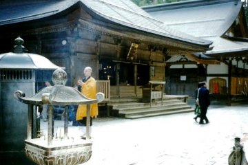 <p>Monks on a mountain top temple at koya san.</p>