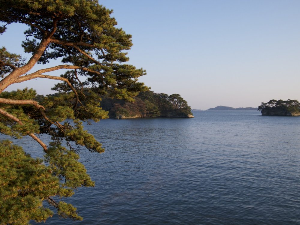 福浦島の最南端から見る風景