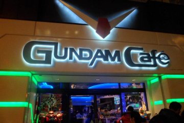 GUNDAM Café: Akihabara