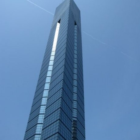 โอบกอด &quot;ฟุคุโอกะ&quot; บน Fukuoka tower