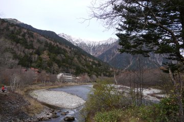 <p>วิวของเทือกเขา Hotaka บริเวณโรงแรม</p>